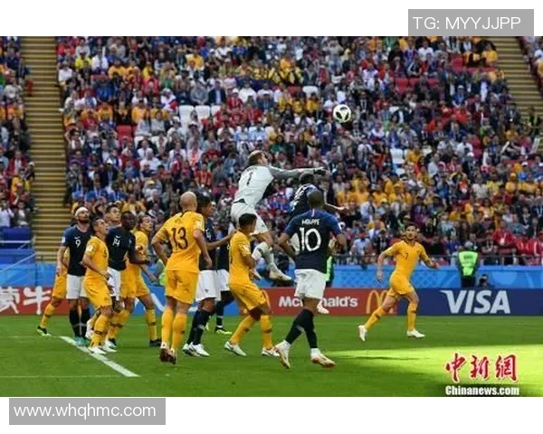 VAR赛场爆发小插曲,裁判如何处理?